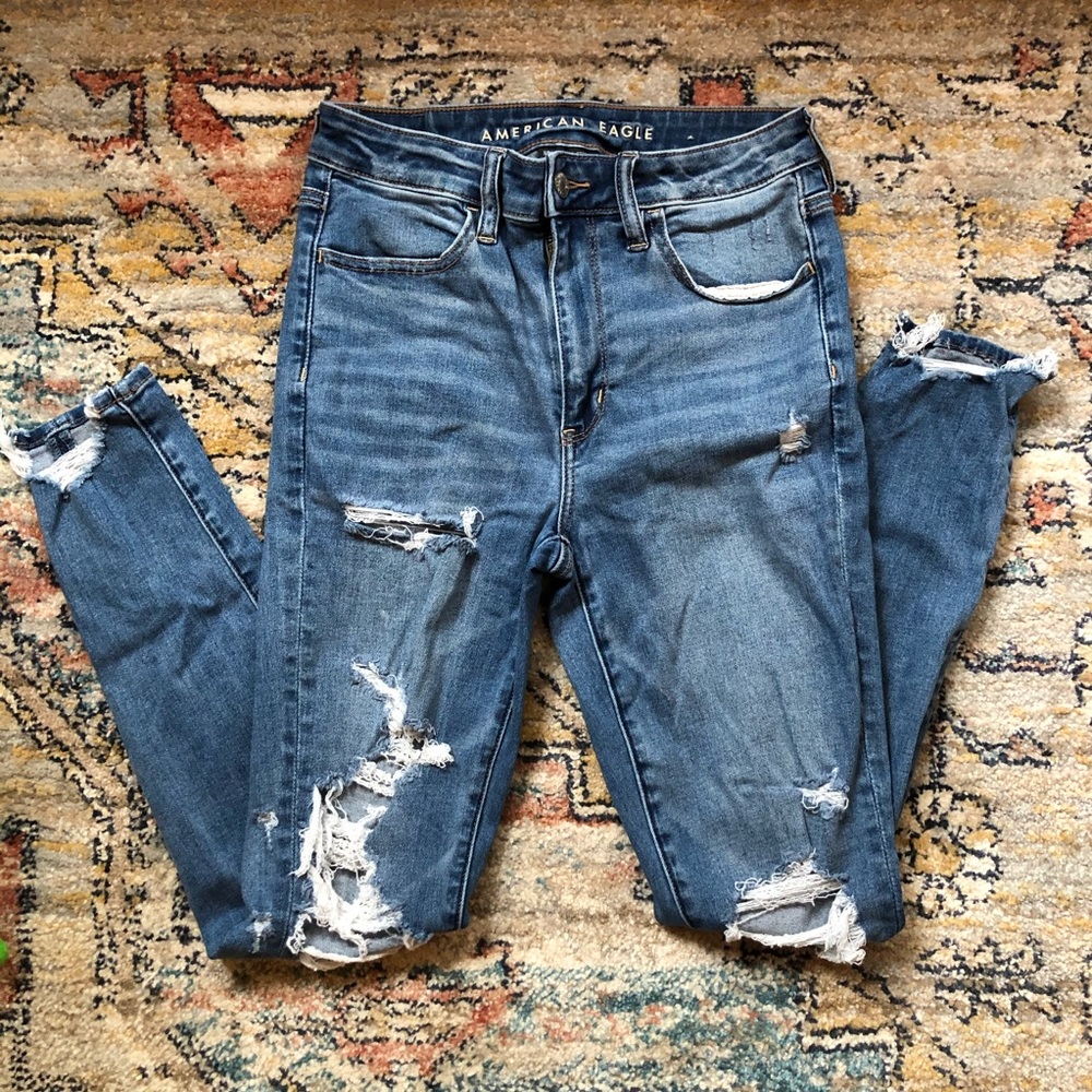 American Eagle Super High Rise Jeans